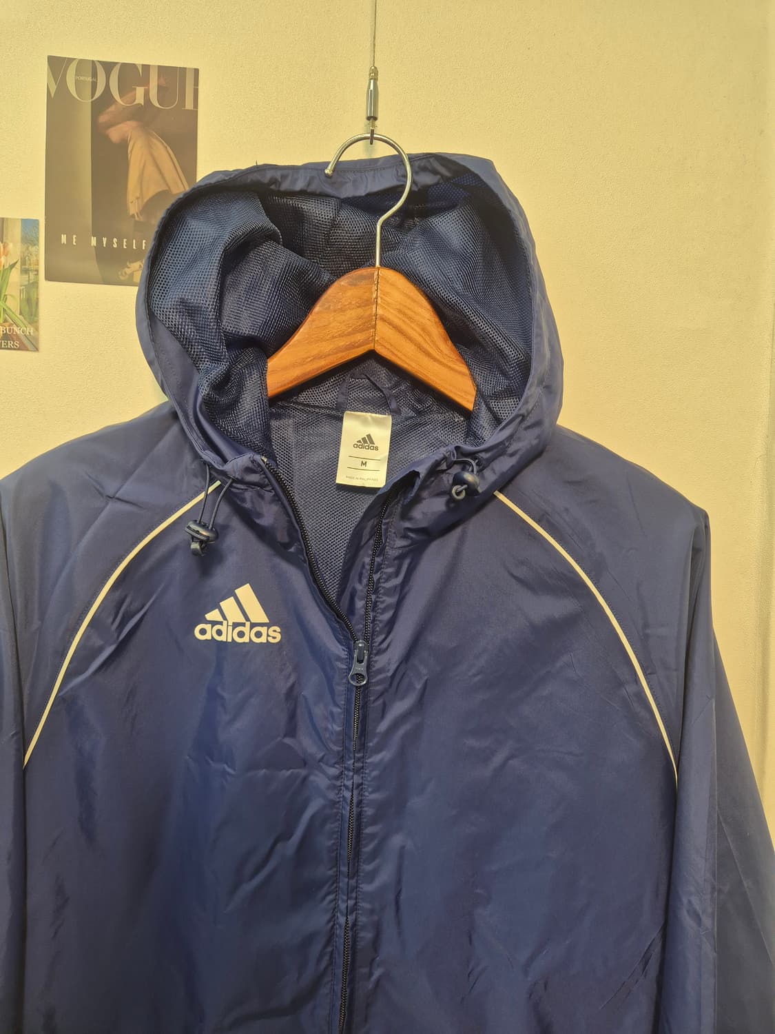 아디다스 네이비 색상의 바람막이 M (100)
 상품이미지2