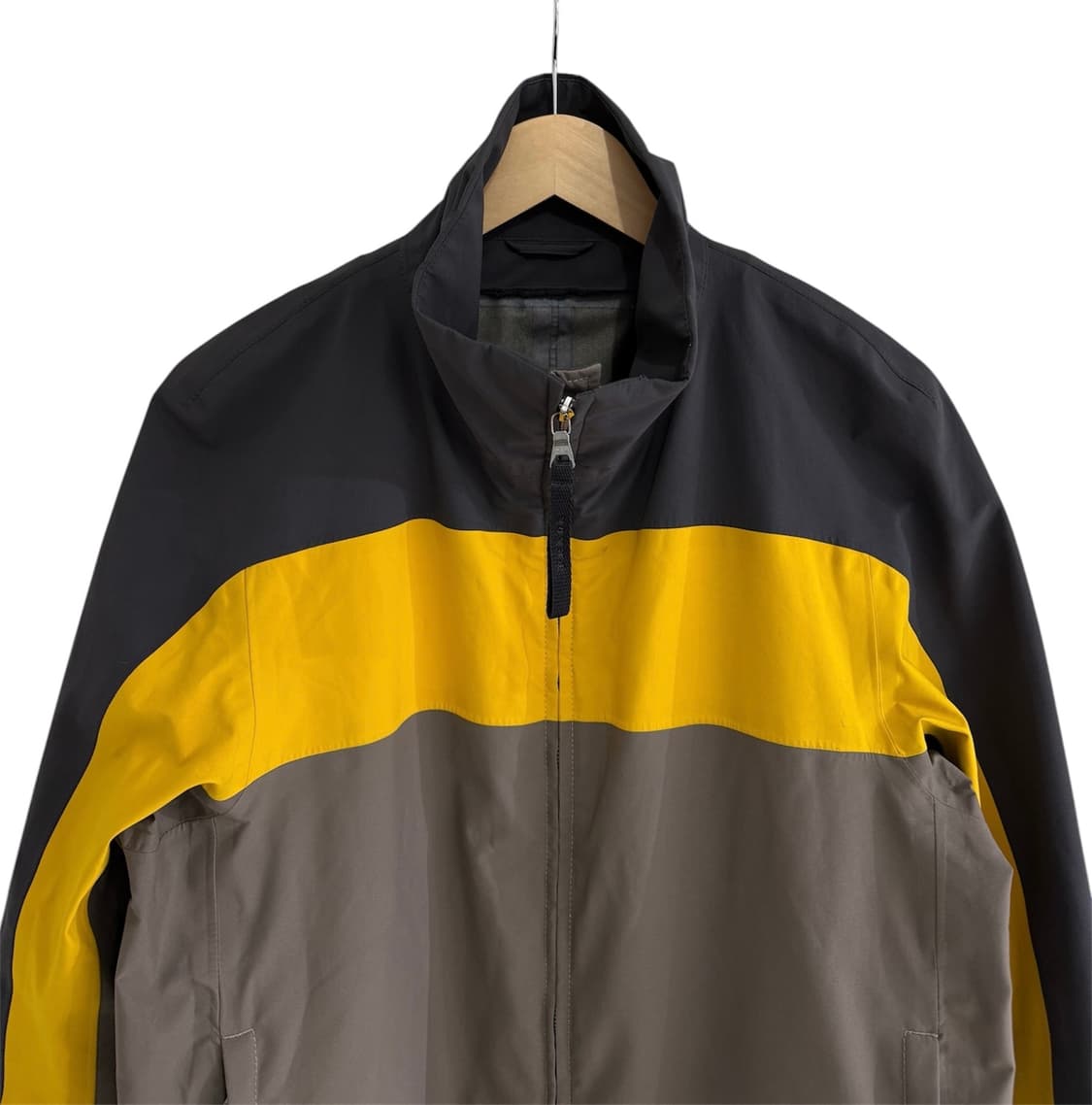 프라다 스포츠 2000‘s 레드탭 고어텍스 자켓 상품이미지3