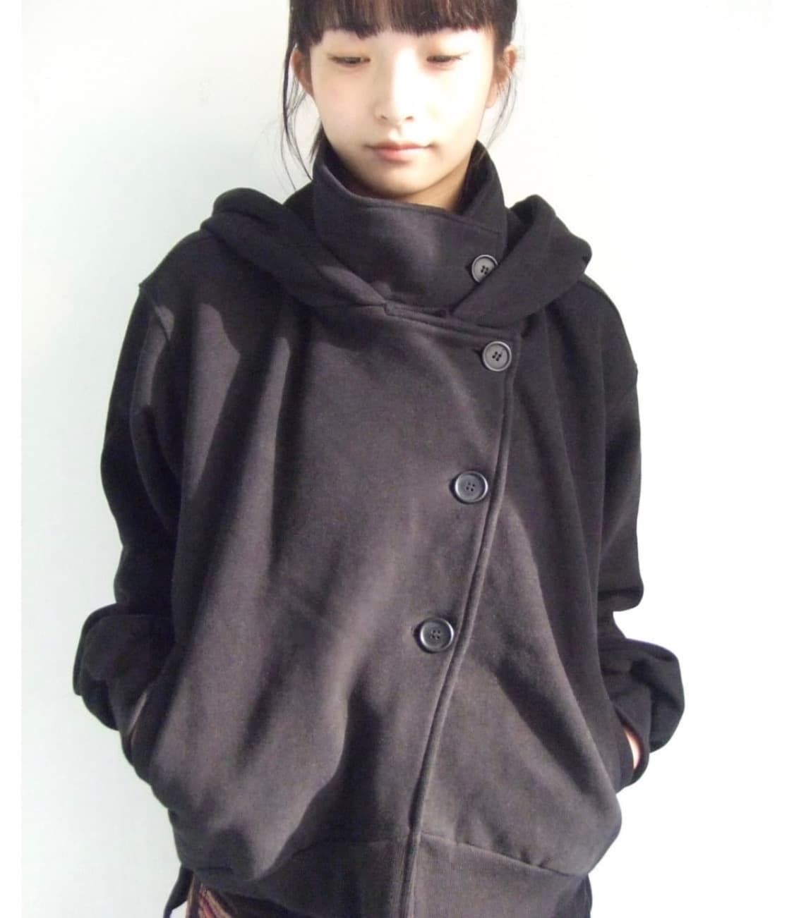 오쉬하이 하이넥 후드집업 구해요ㅠ 상품이미지1