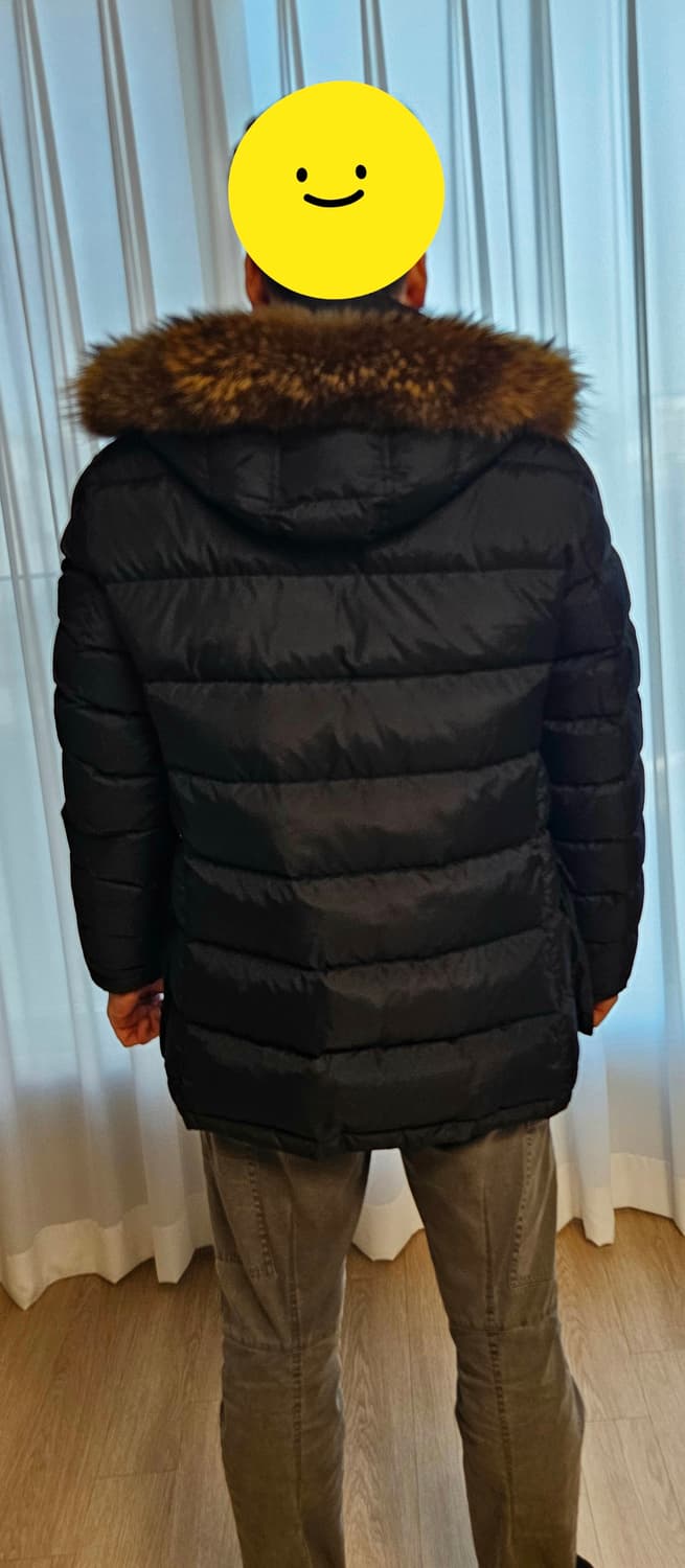 (정품)몽클레어 클루니 블랙 2사이즈(95~100) 상태 최상급 상품이미지5