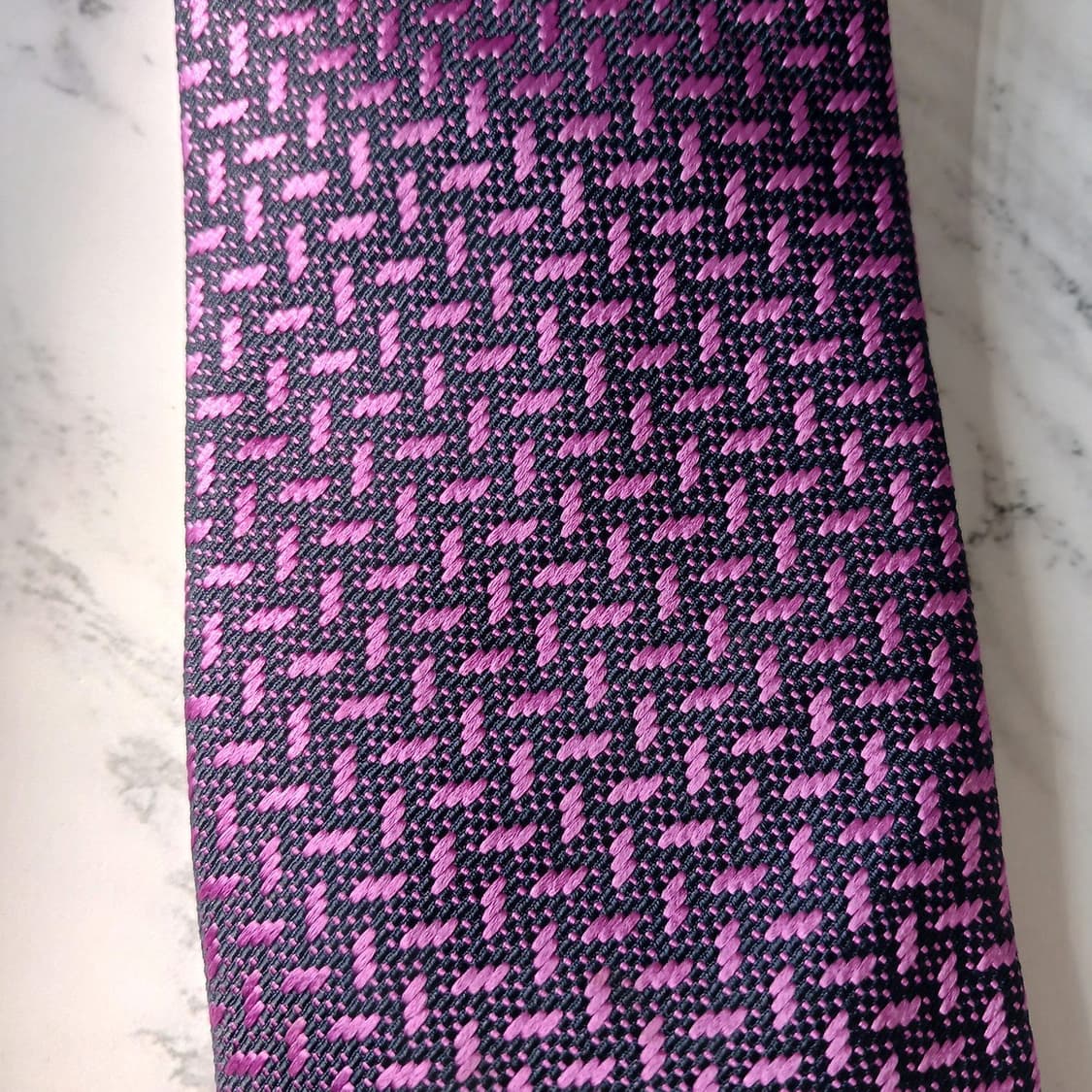 에르메네질도 제냐 퍼플 자카드 패턴 넥타이 8.6cm A+등급 E861
 상품이미지5