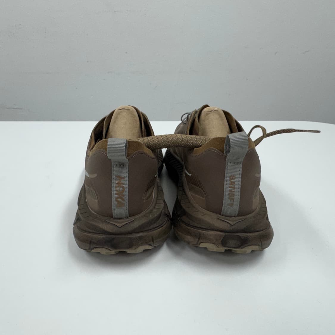 호카 x 새티스파이 마파테 스피드 4 라이트 러버 상품이미지8