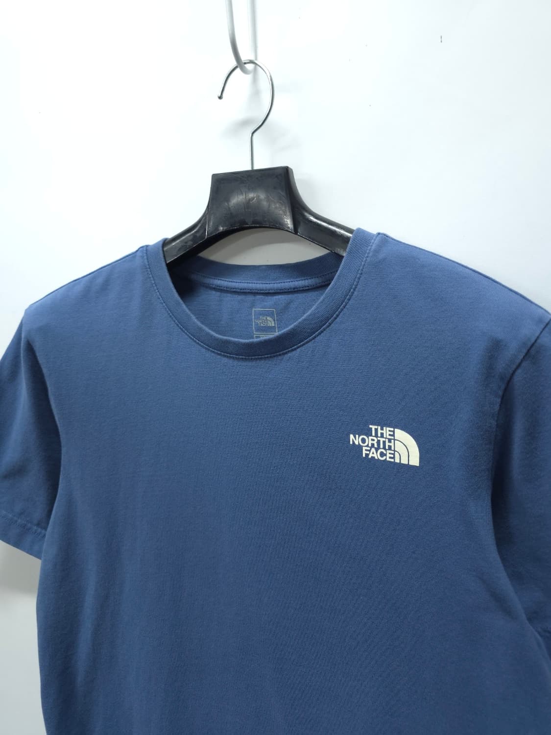 노스페이스 여성 베이직 로고 반팔 티셔츠 (~55) 상품이미지3