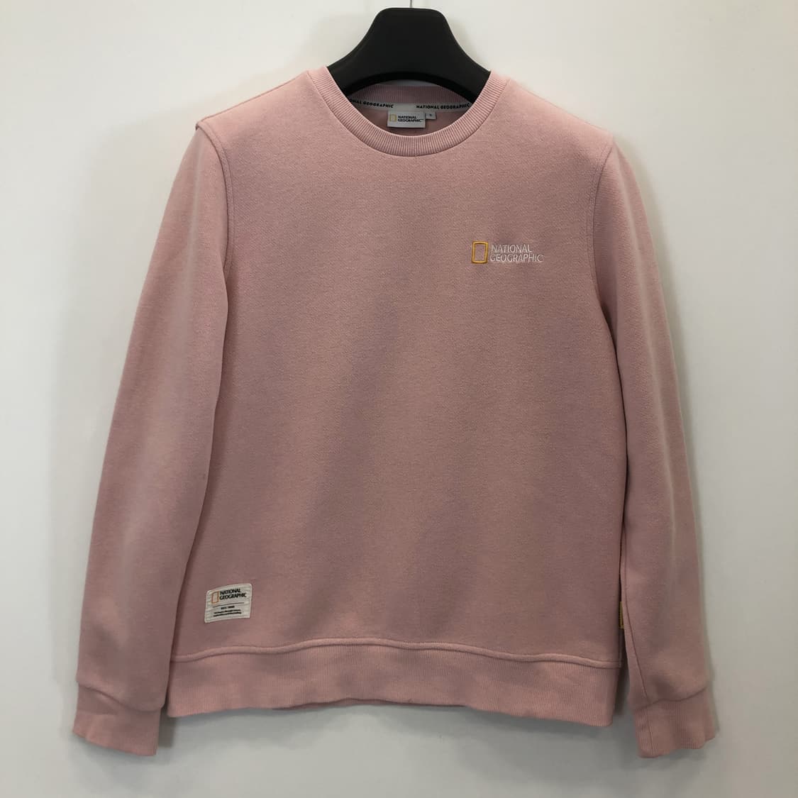 내셔널지오그래픽 라이트핑크 스웻셔츠 S 자수로고  상품이미지1