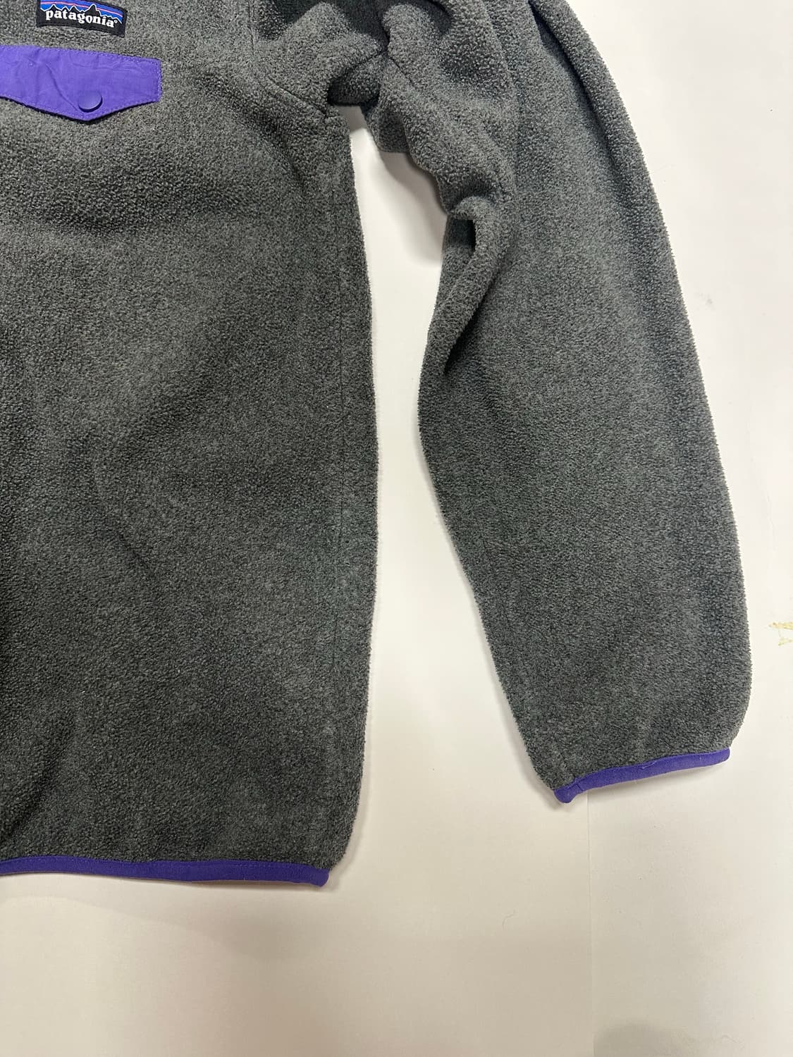 파타고니아 신칠라 다크그레이 판매합니다 상품이미지4