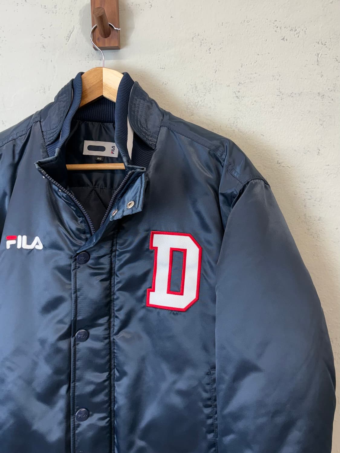 휠라 두산베어스 동계용 야구 점퍼 상품이미지3