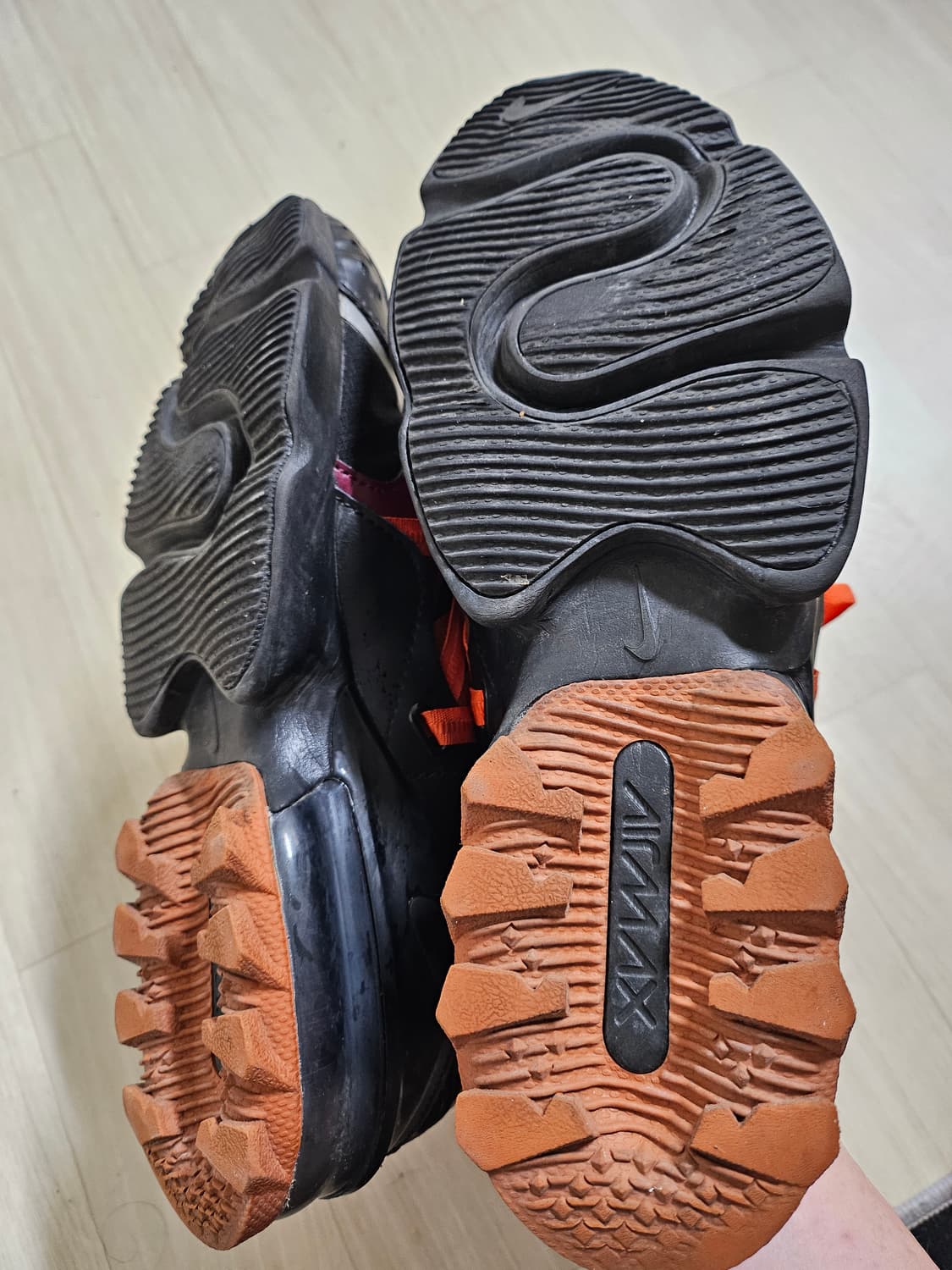 나이키 에어맥스 인피니티 260사이즈 상품이미지4