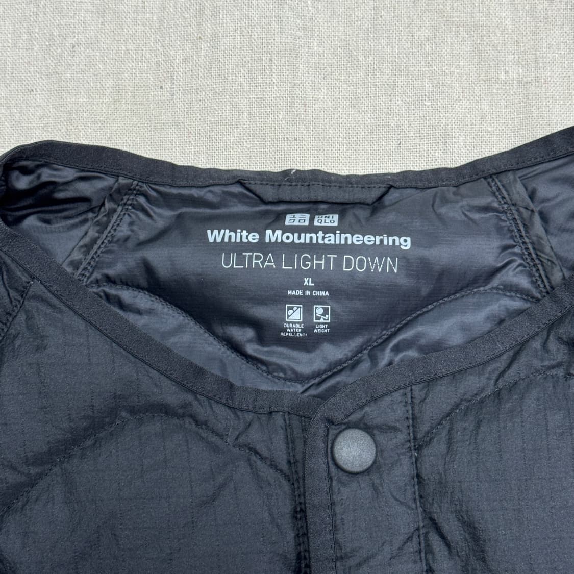 유니클로 x 화이트마운티니어링 울트라다운 XL 상품이미지3