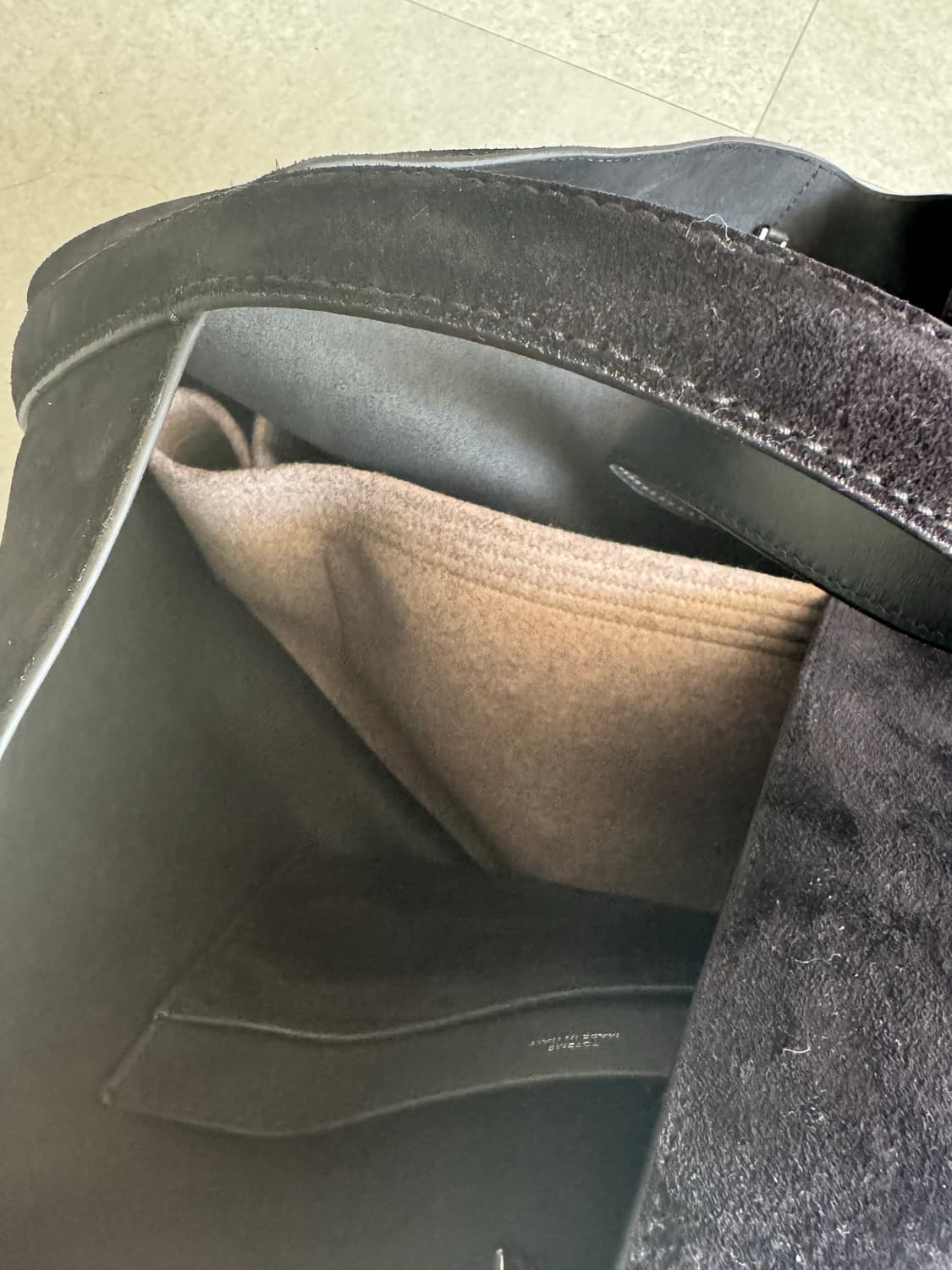 토템 벨티드 토트백 에스프레소 상품이미지3