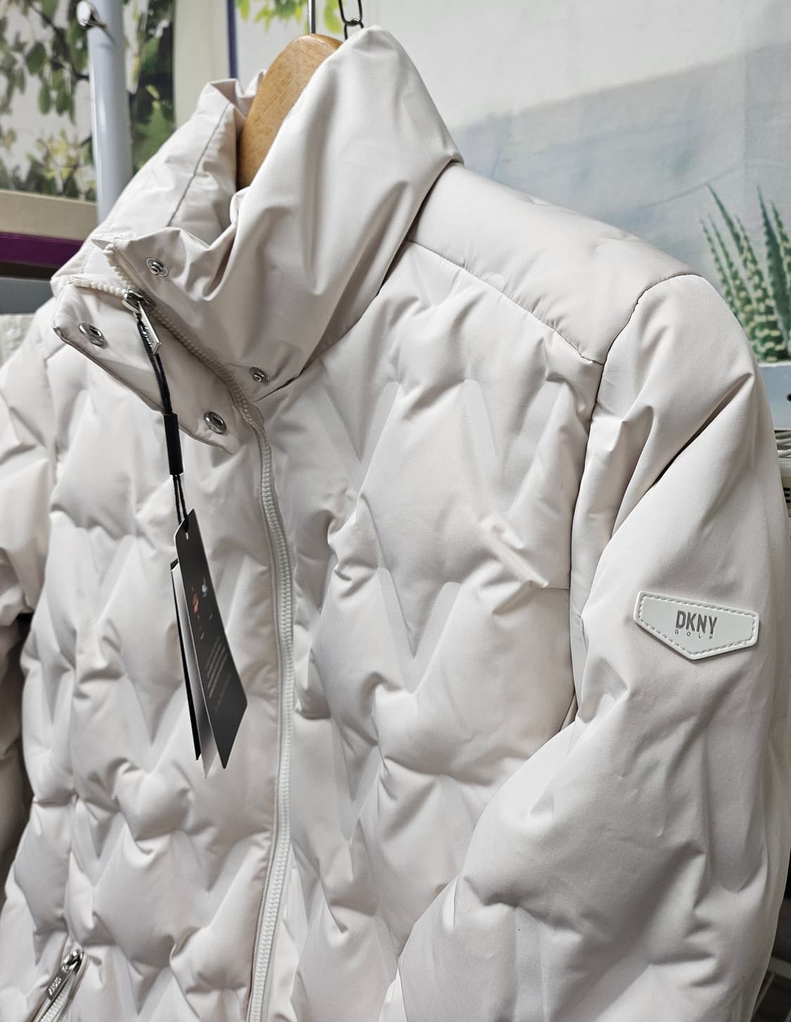 DKNY 여성골프패딩 100 L 퀼팅 다운패딩 AD18 상품이미지3