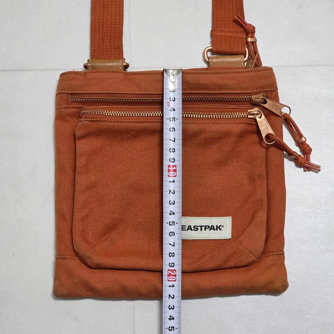 이스트팩 오렌지 미니 크로스백 상품이미지6
