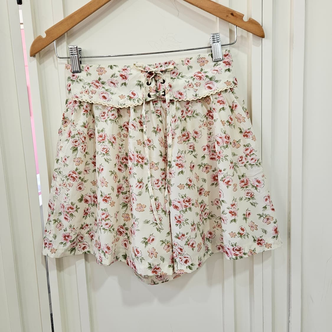 플라워 레이스업 큐롯팬츠 상품이미지1