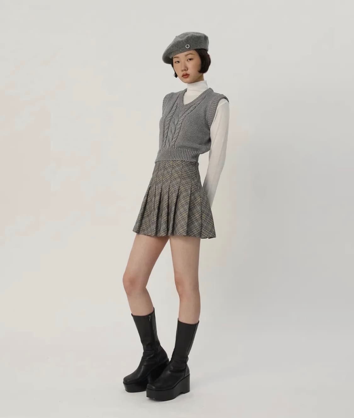 큐리티 플리츠 미니 스커트 (로제 착용) 상품이미지4