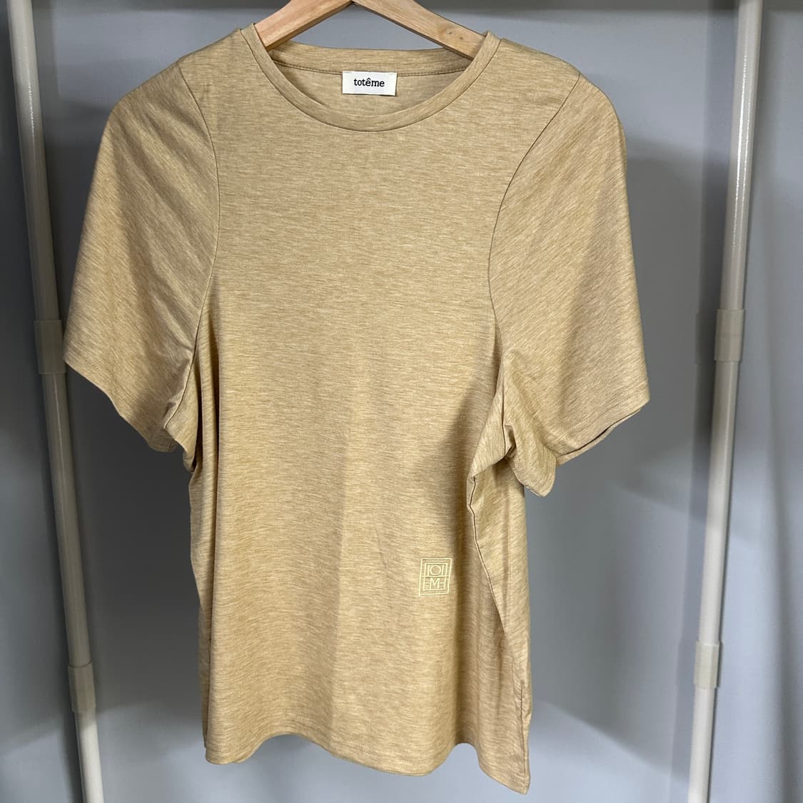 토템 커브드심 티셔츠 상품이미지1