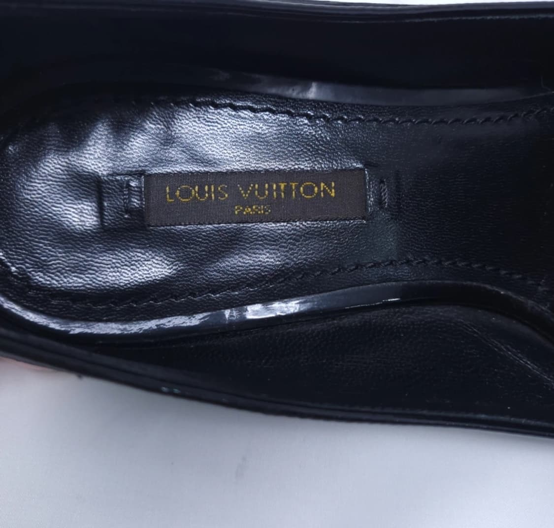 루이비통 애뮬릿 로퍼 스니커즈 37 상품이미지8