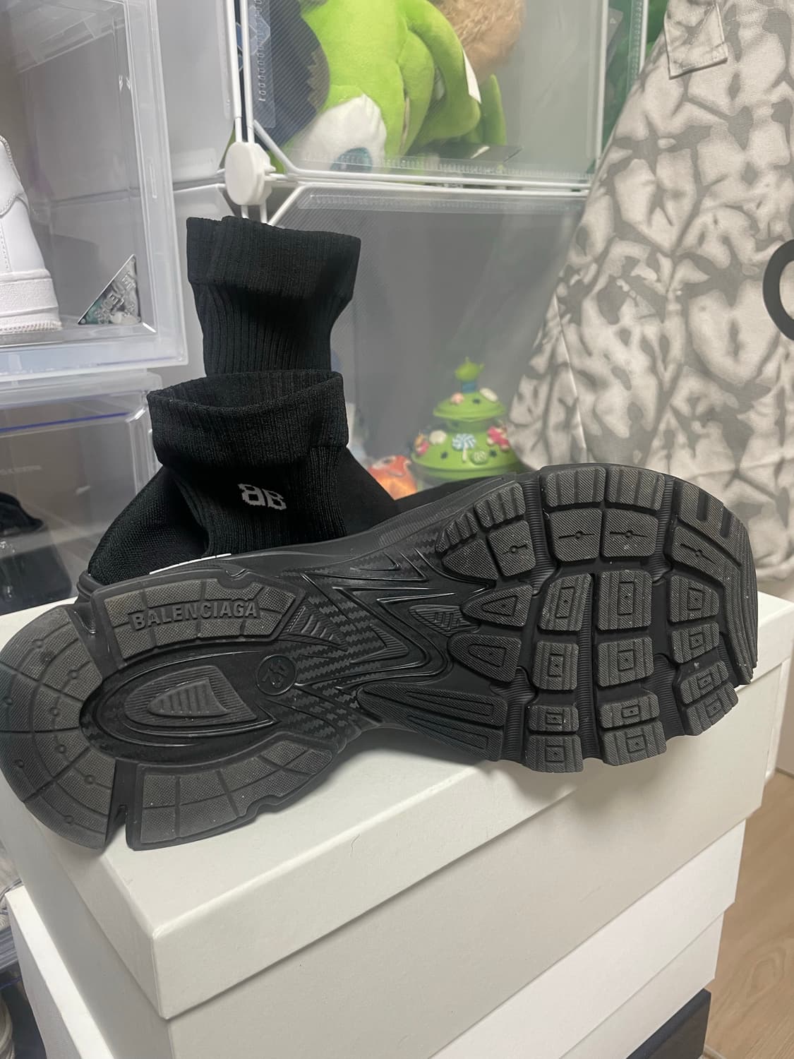 발렌시아가 스피드러너 270 상품이미지2