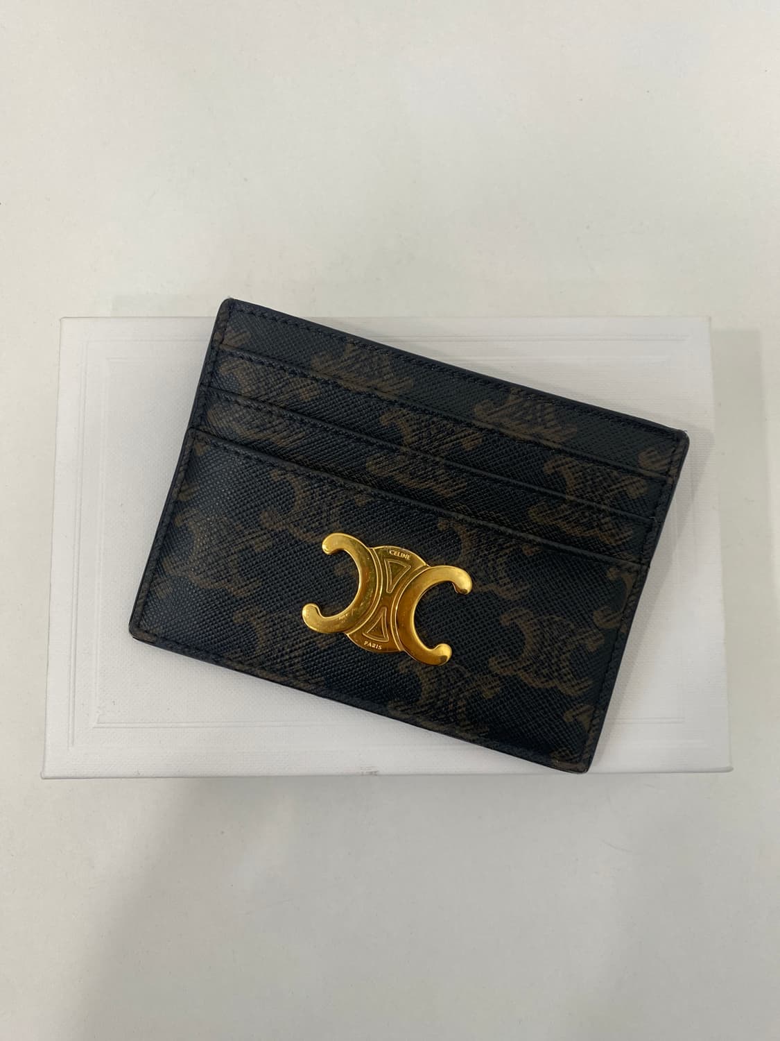 셀린느 트리옹프 카드지갑 상품이미지1