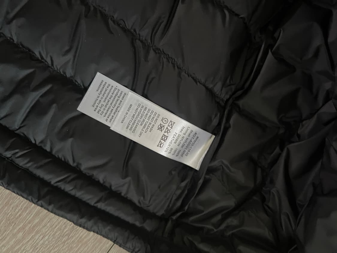 단톤 블랙 경량 패딩 XL 상품이미지4