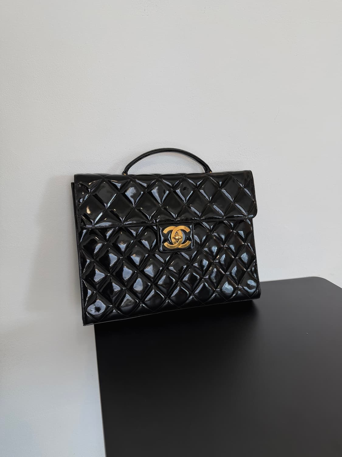 𝘾𝙃𝘼𝙉𝙀𝙇 코코마크 마트라세 브리프케이스 상품이미지3