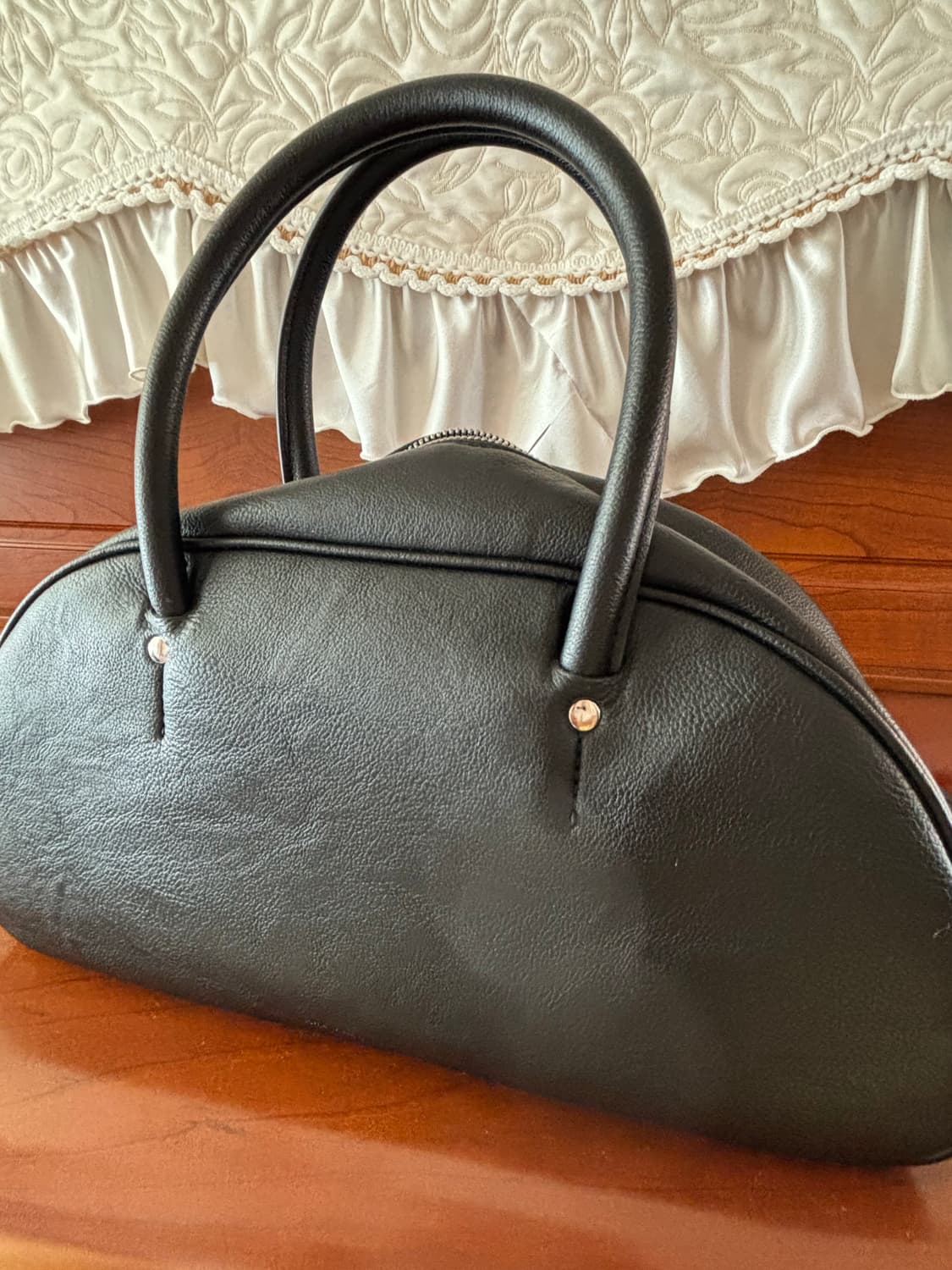 썸웨어버터 바게트 백 22년 상품이미지1