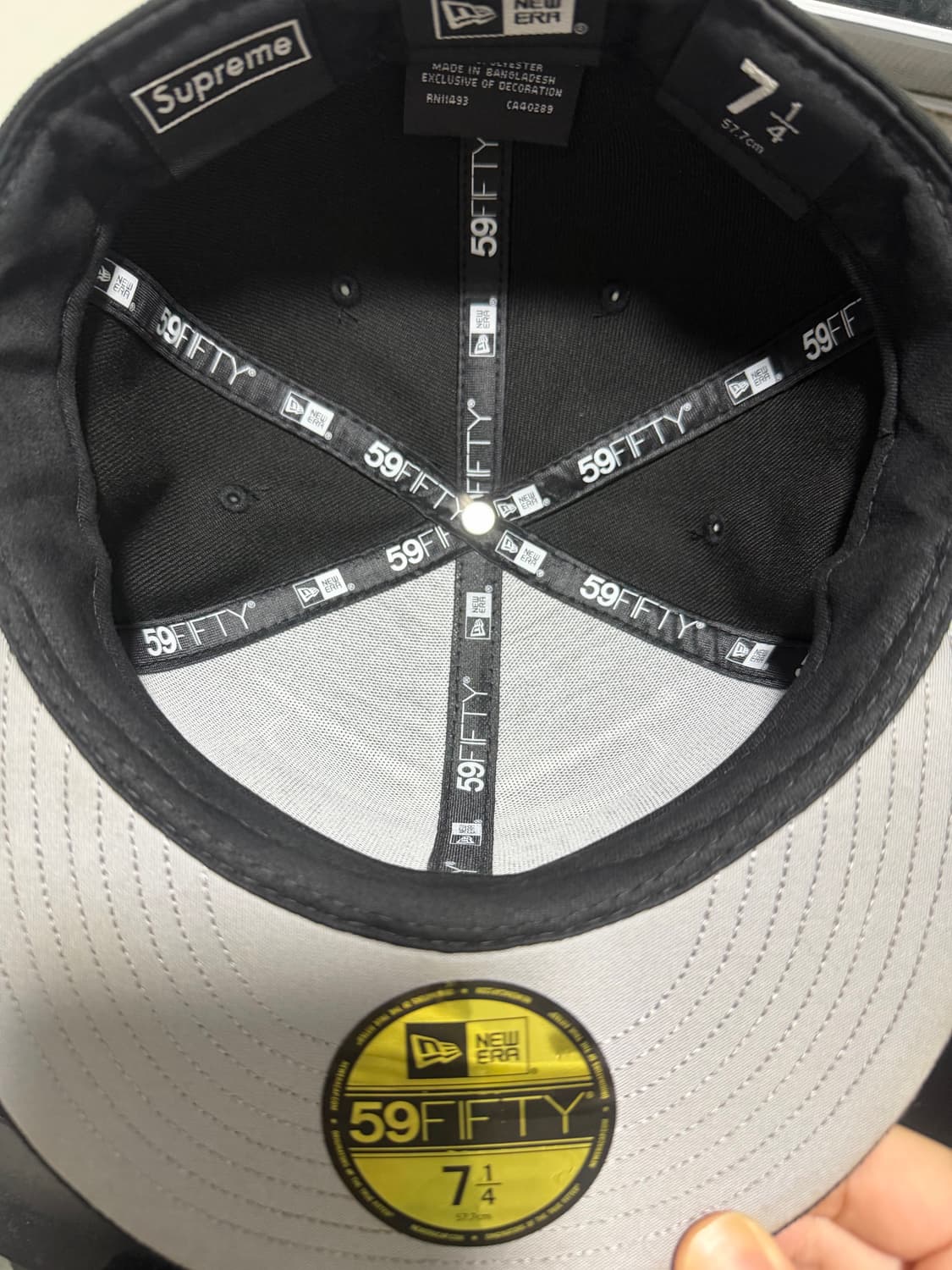 슈프림 뉴에라 본즈 박스로고 모자 상품이미지4