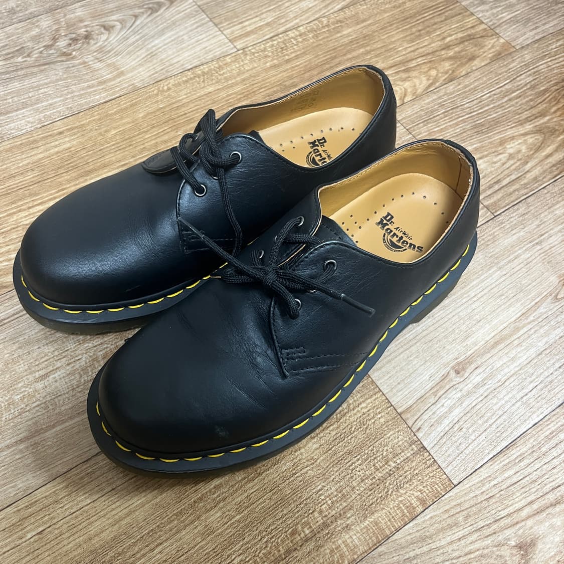 닥터마틴 3홀 블랙 uk5 상품이미지1