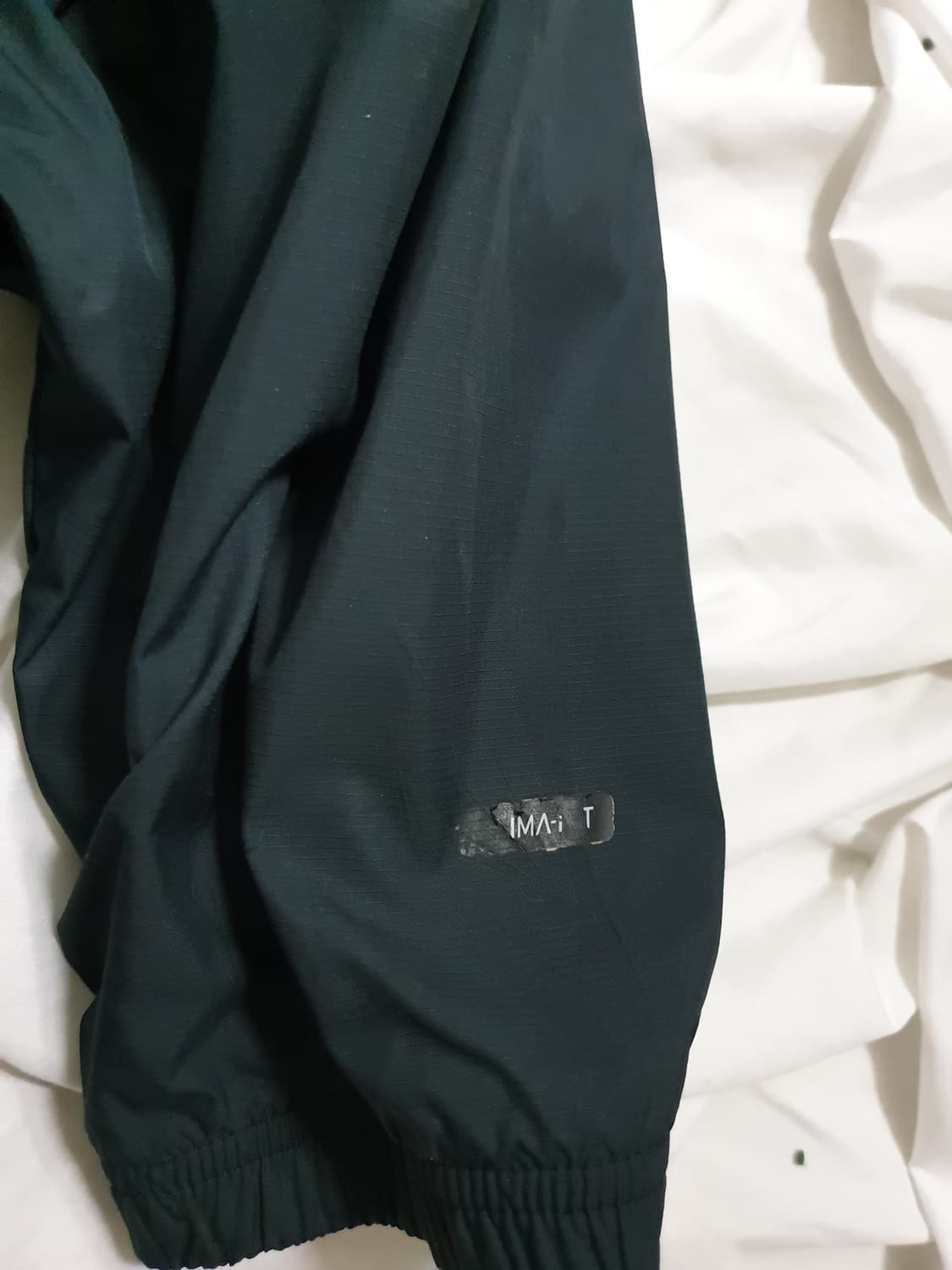 나이키 스우시 유벤투스 팀로고 블랙 바람막이 상품이미지8
