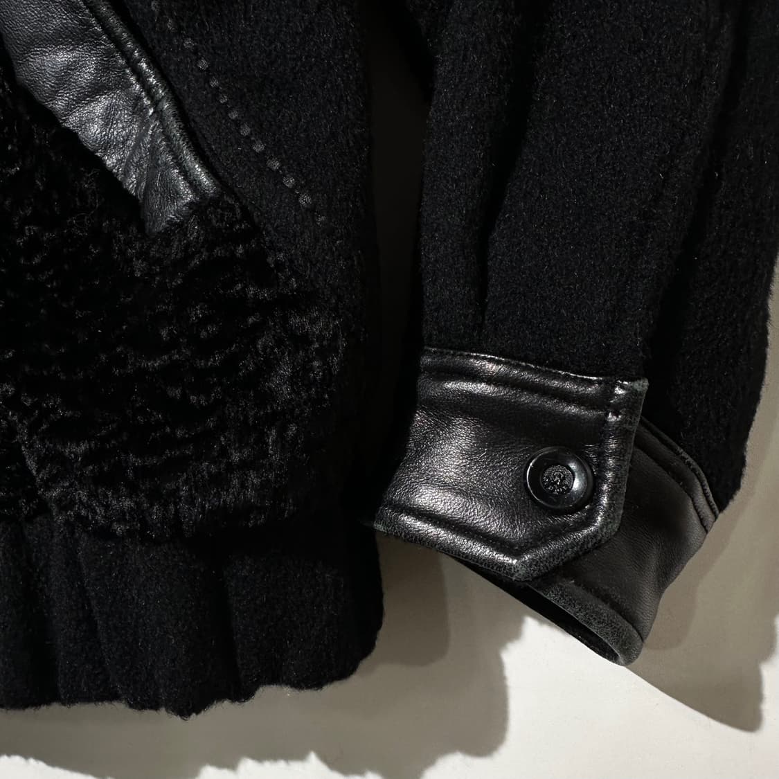 레드옥스 울 램스킨 봄버 자켓 블랙 상품이미지5