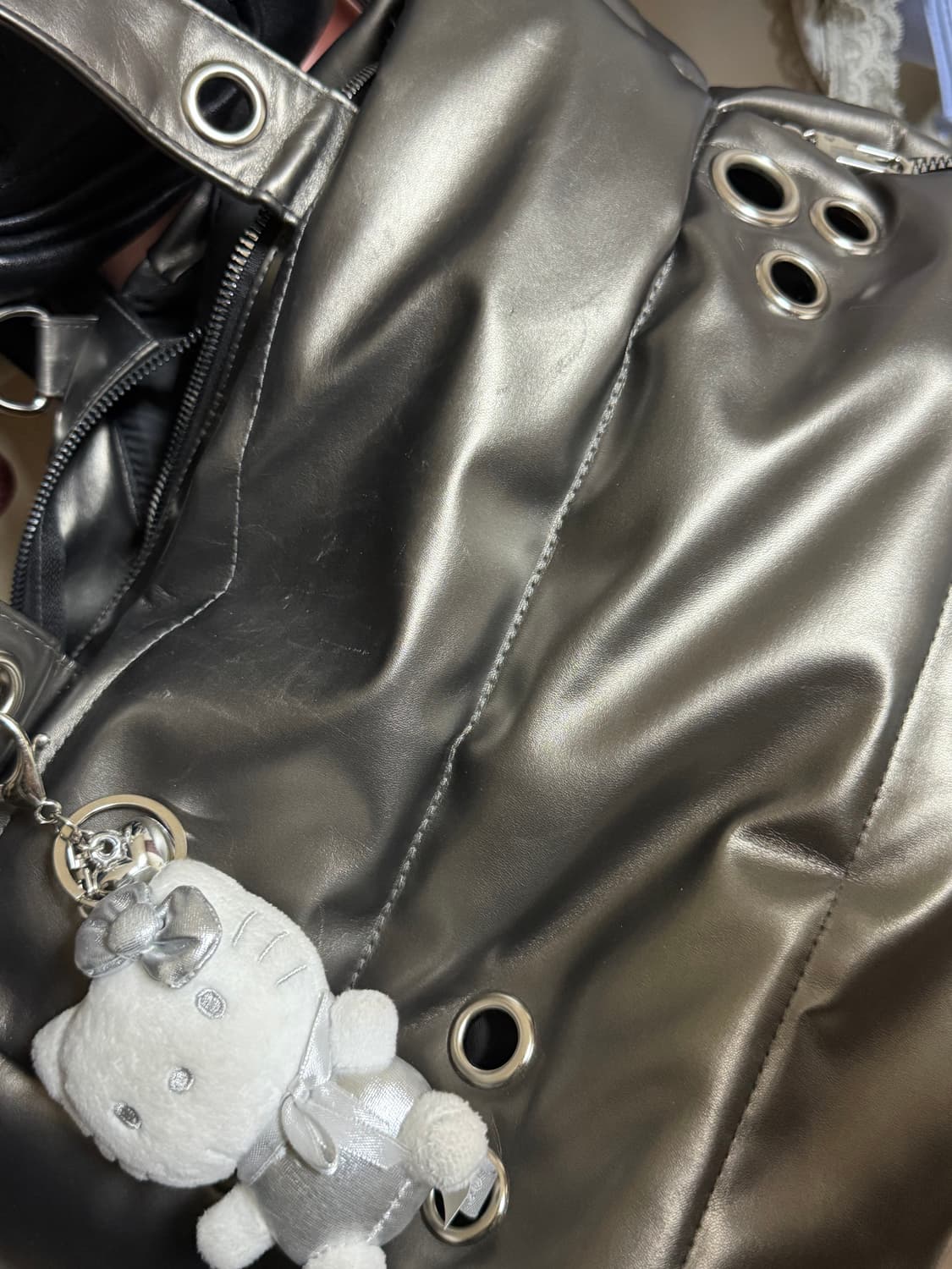 MY EYELET TRAVEL BAG gun 상품이미지6