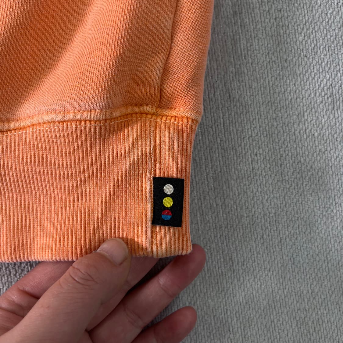 100 아이앱 스튜디오 피그먼트 살몬 후드티 상품이미지7