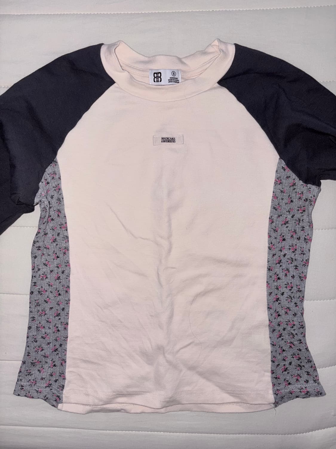 락케이크 플라워패턴 롱슬리브 긴팔티셔츠 상품이미지1