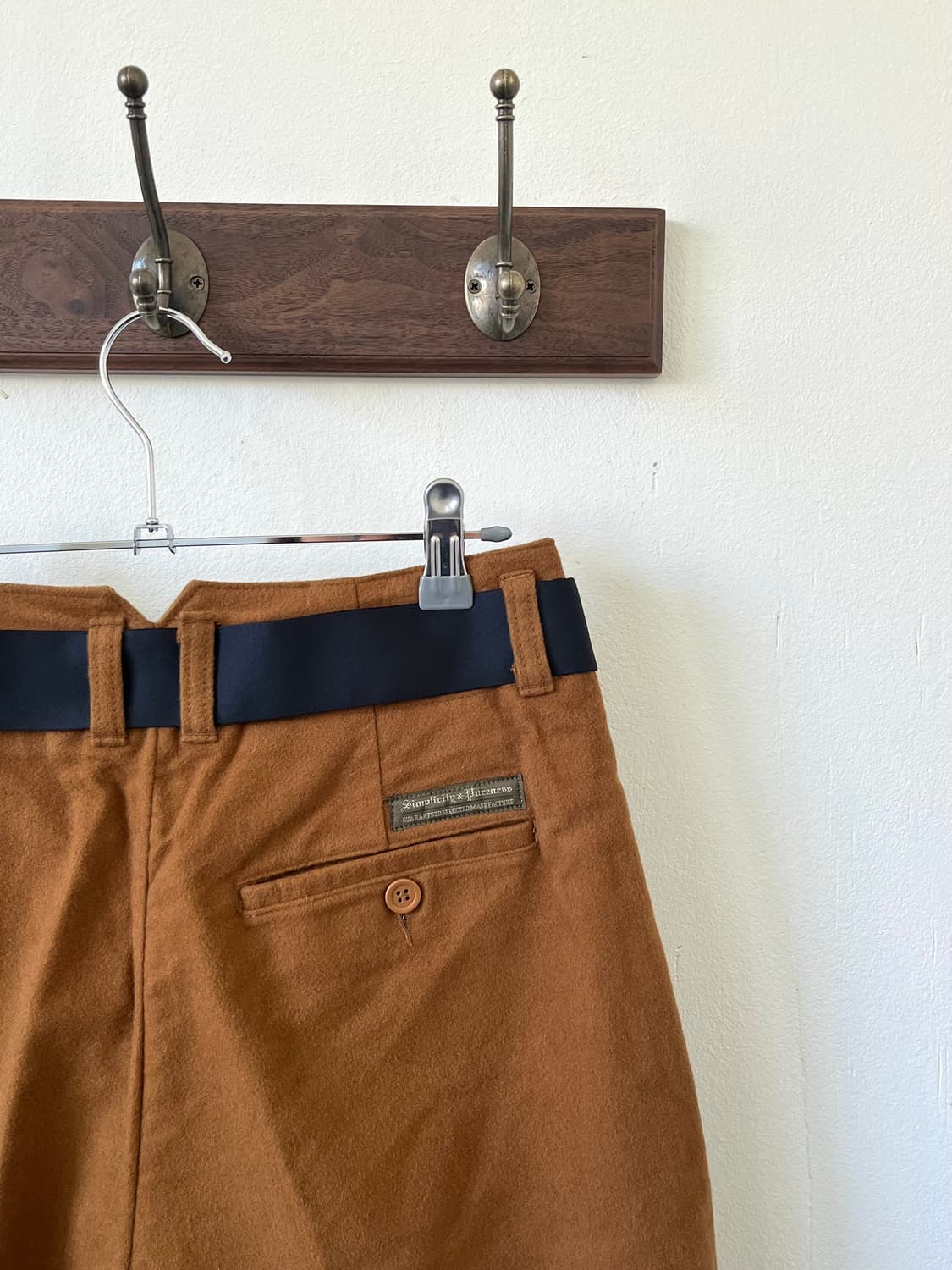 Simplicitg 핀턱 카멜 울 팬츠  상품이미지4