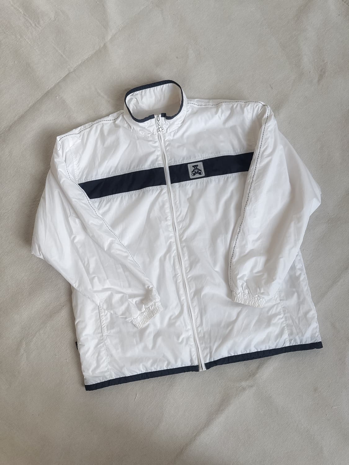 윌슨 곰돌이 화이트&네이비 바람막이 아우터 상품이미지1