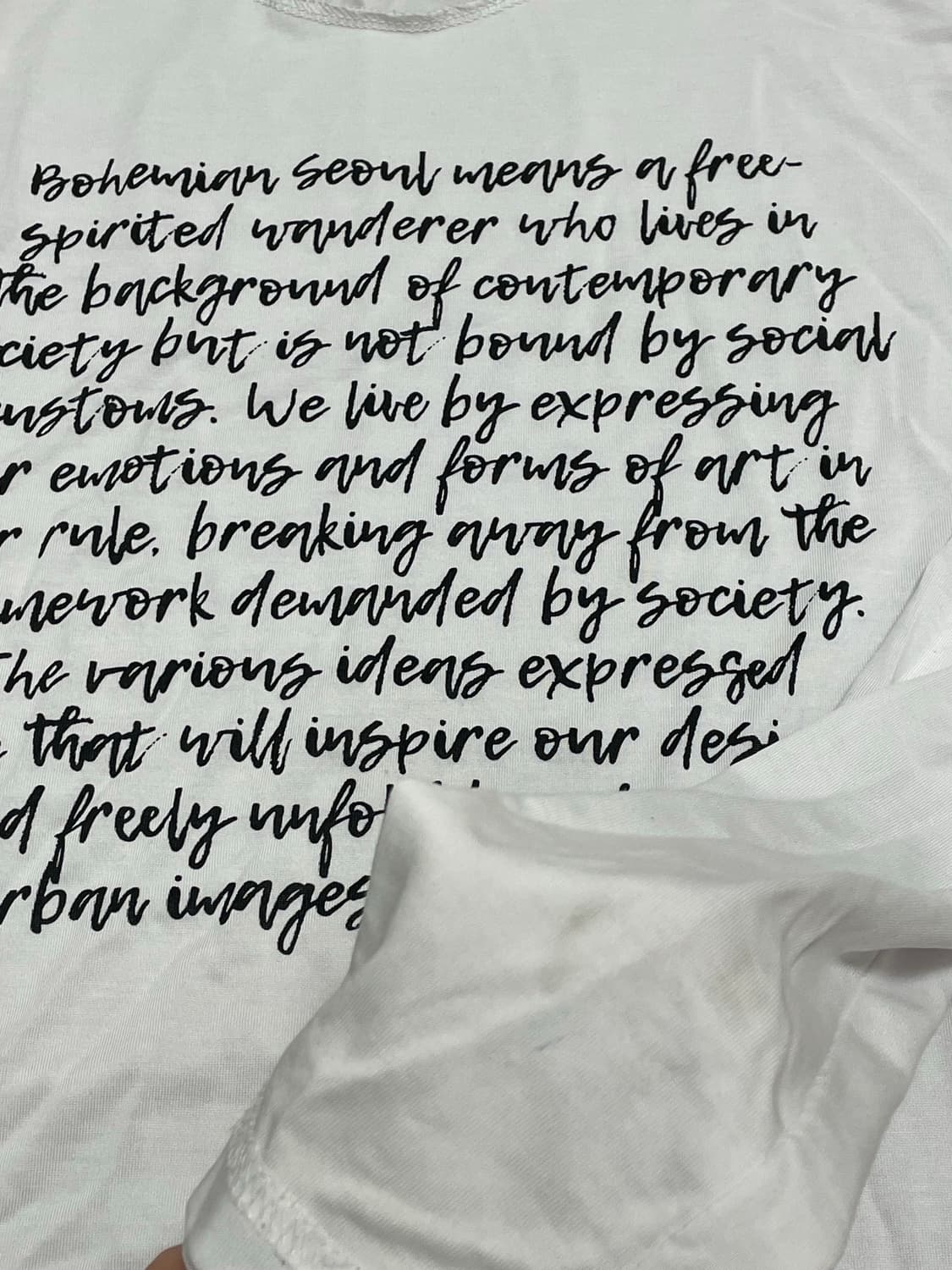 보헤미안서울 빈티지 레터링 프린트 긴팔 티셔츠 상품이미지4