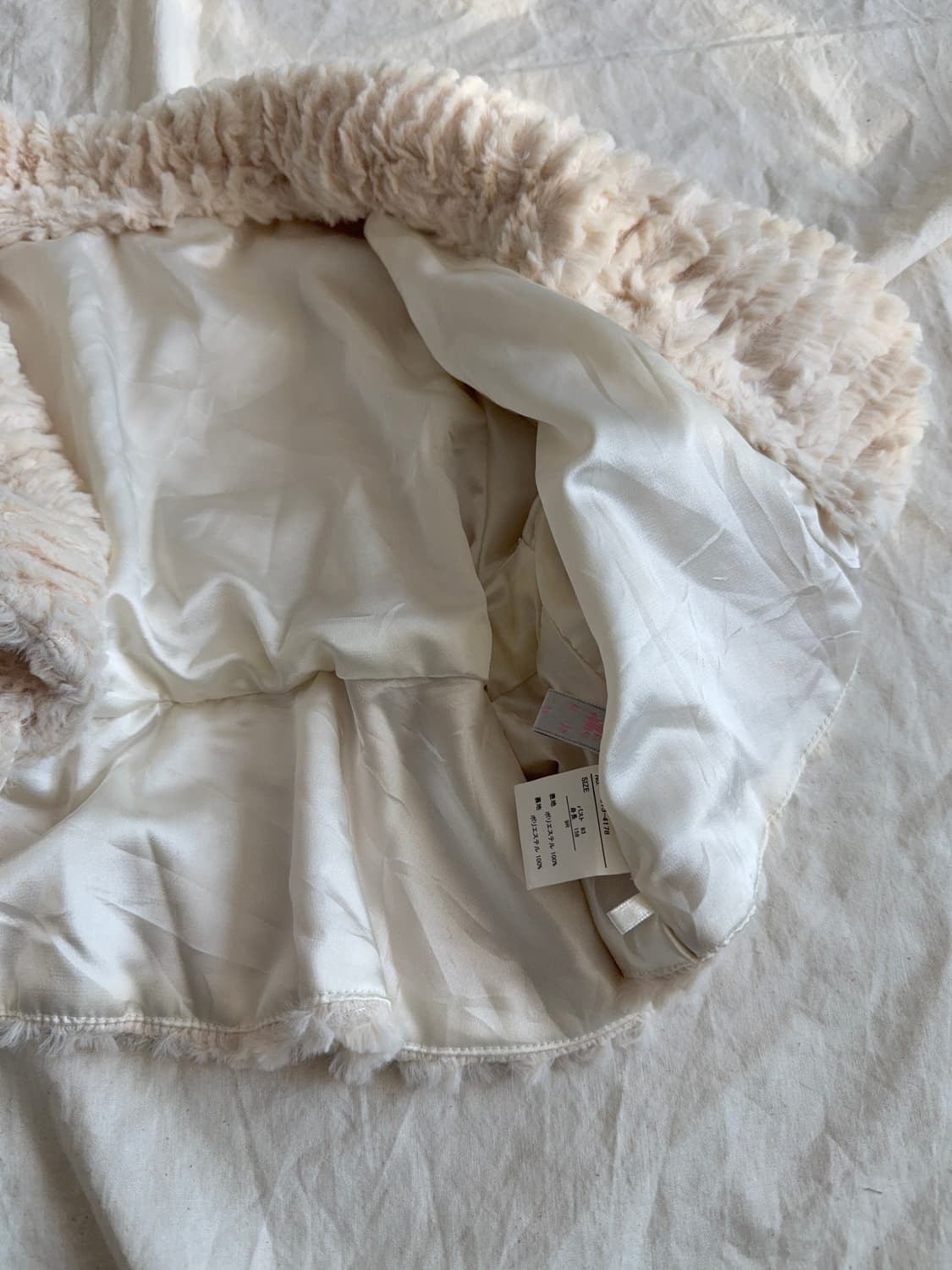 라이트베이지 페어리 폭닥 크롭 퍼 볼레로 상품이미지6