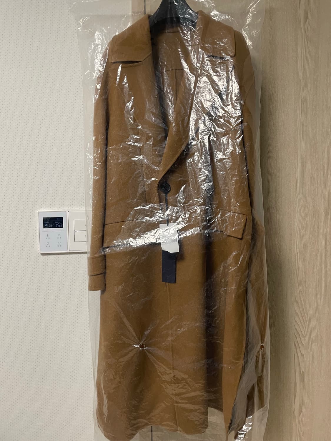 50사이즈 새상품, 준지 핸드메이드 로브코트 카멜색상 상품이미지7