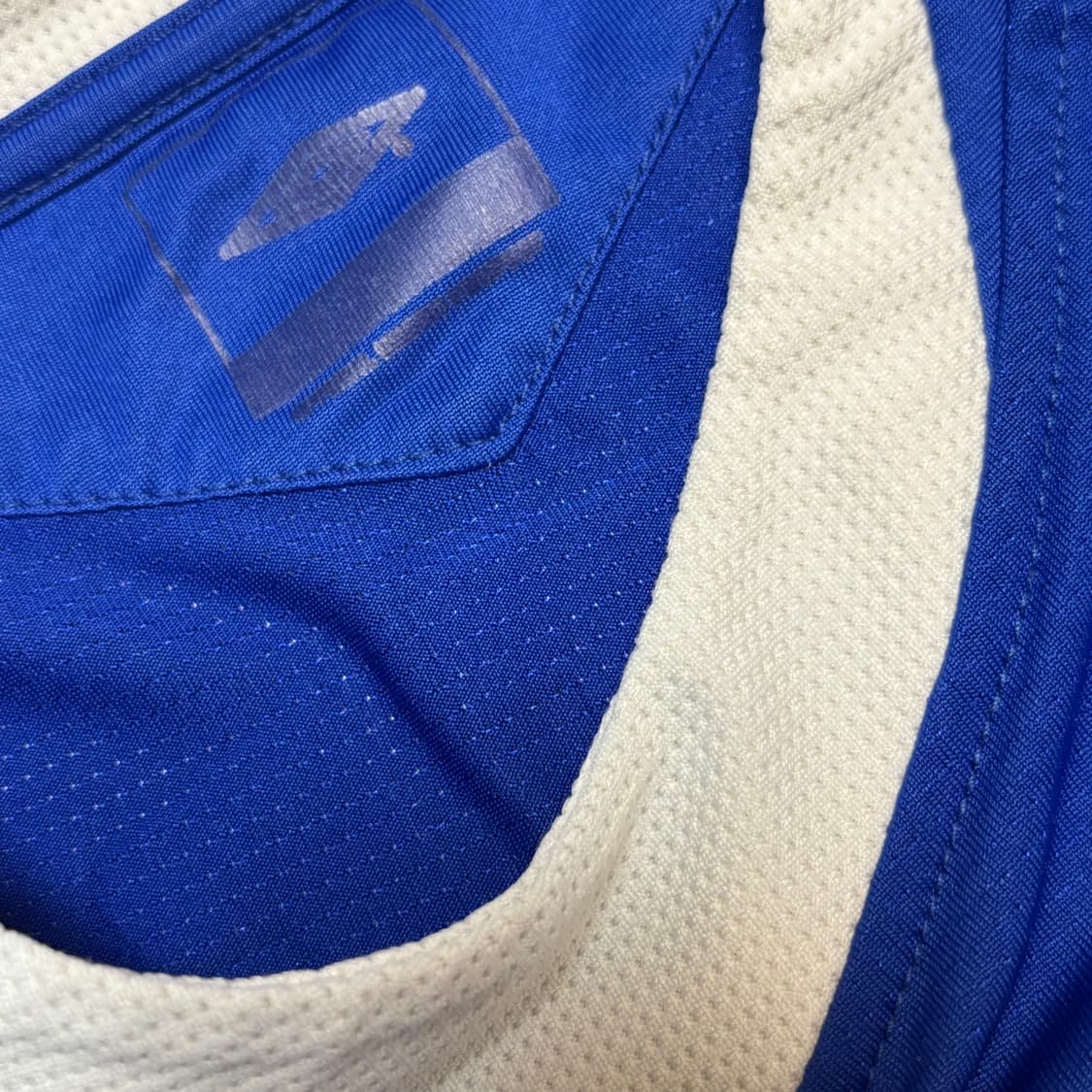 엄브로 04 05 에버튼 홈 아르테타 유니폼 상품이미지5