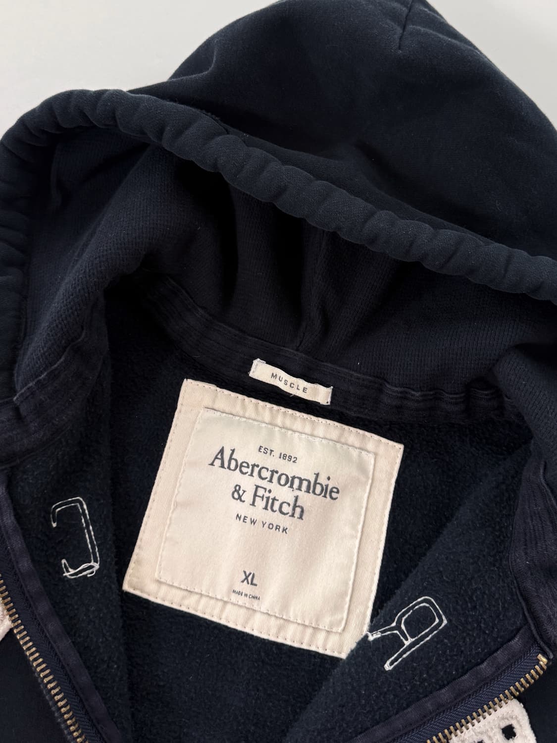 아베크롬비 00's 오버핏 딥네이비 해비웨이트 스웻 후드집업 상품이미지3