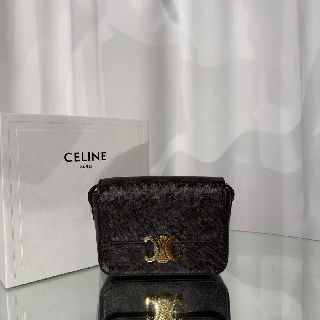 [정품] 셀린느 틴 트리오페 트리옹프백 크로스백 상품이미지3