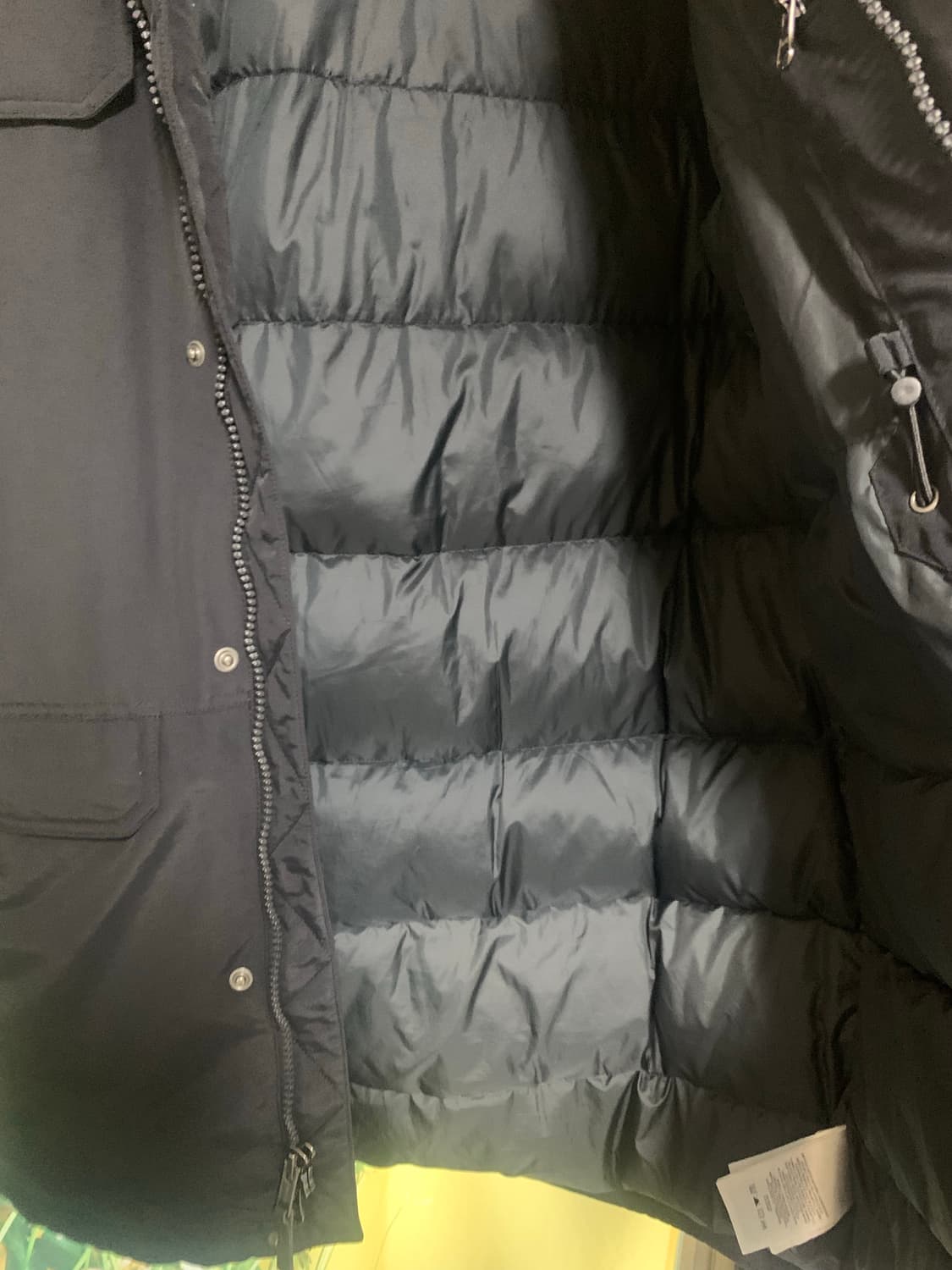 컬럼비아 덕다운 550 마운틴 패딩 판매합니다 상품이미지4