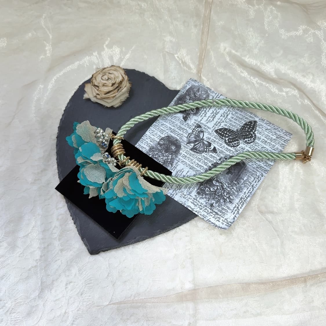 빈티지 망사 플라워 오리엔탈 브레이드 목걸이 상품이미지2