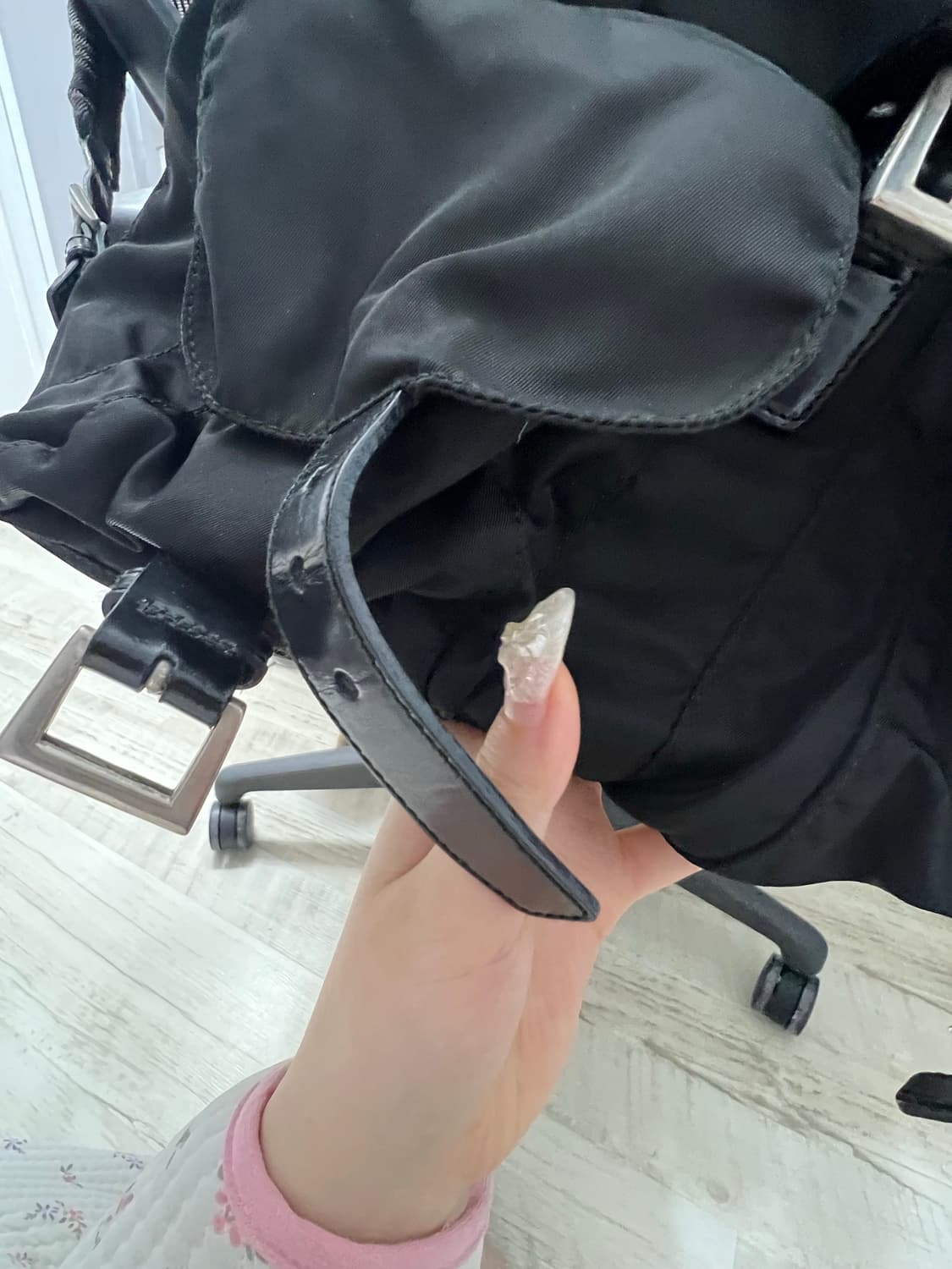 프라다 나일론 백팩 미듐 상품이미지4