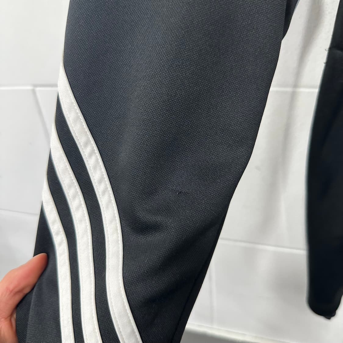 아디다스 부산아이파크 트레이닝 탑 상품이미지3