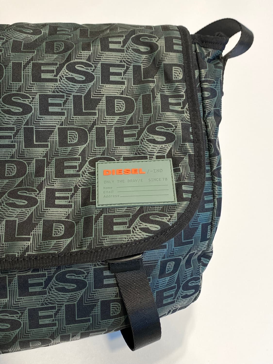 Diesel Messenger Bag 디젤 메신저백 후루츠패밀리