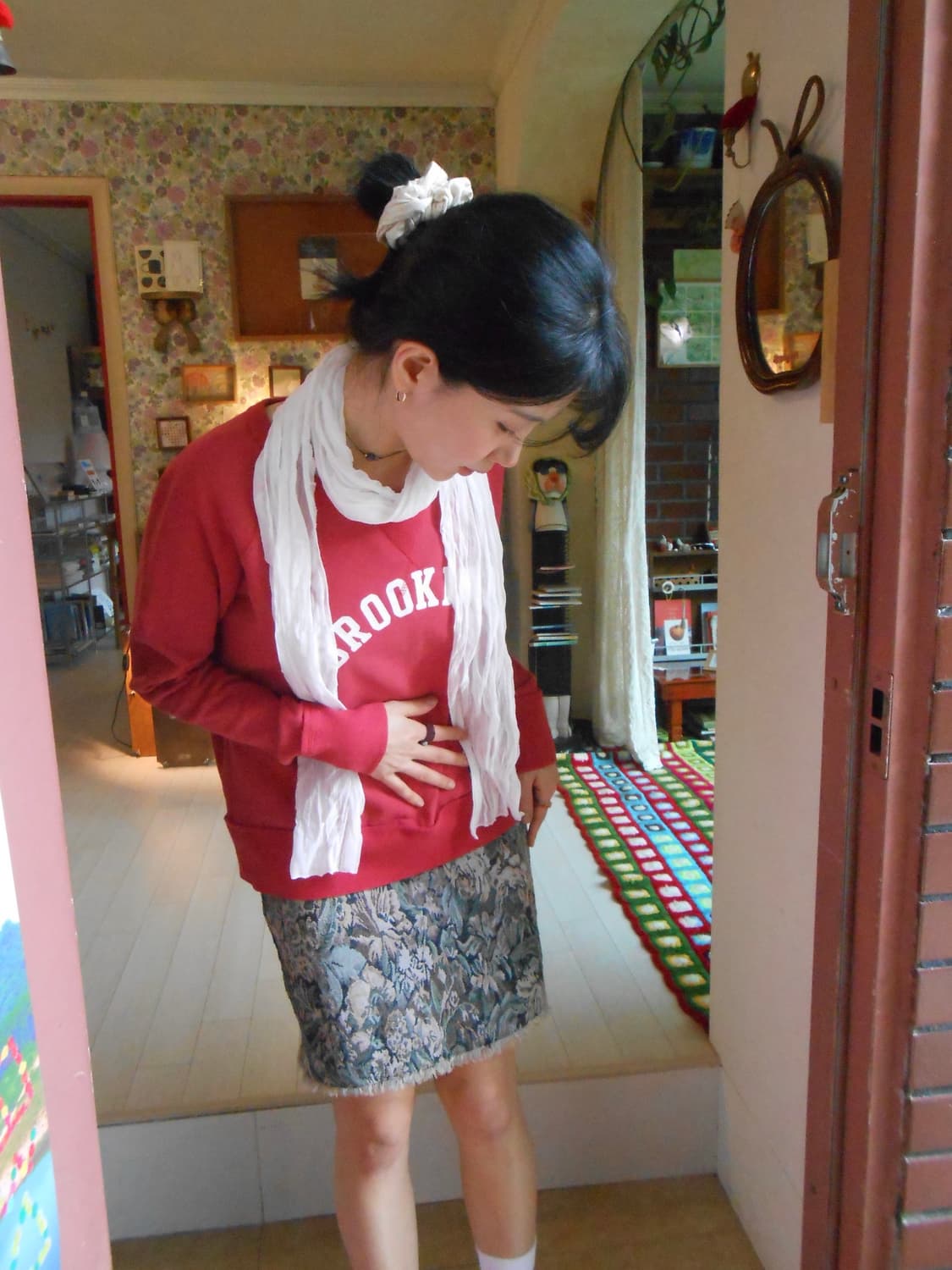 브라이트 레드 맨투맨 상품이미지1