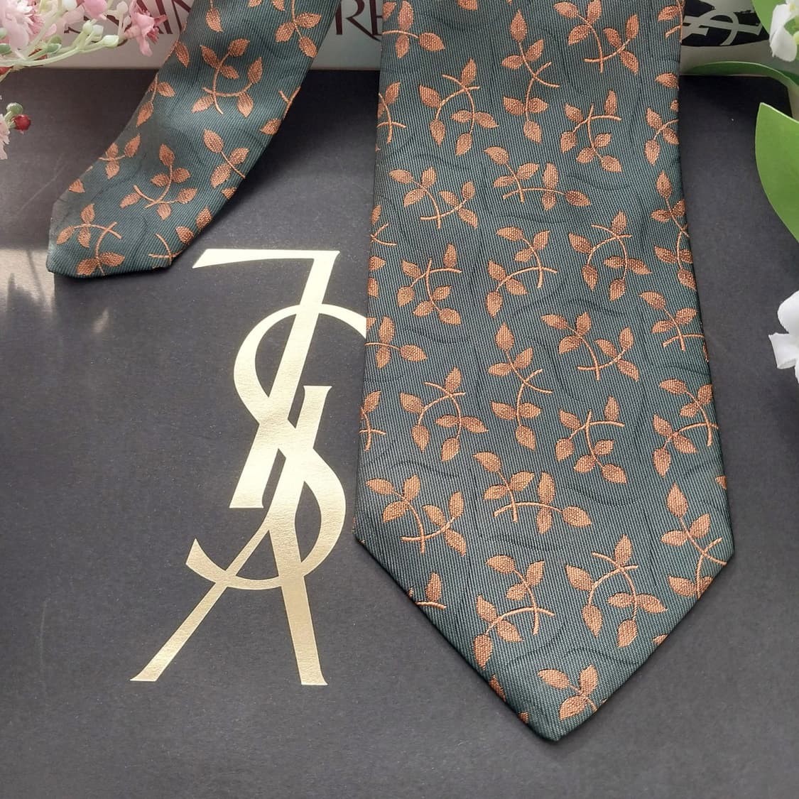 입생로랑 실크 다크그린 리프 자카드 넥타이 9.1cm A등급 K1589
 상품이미지4