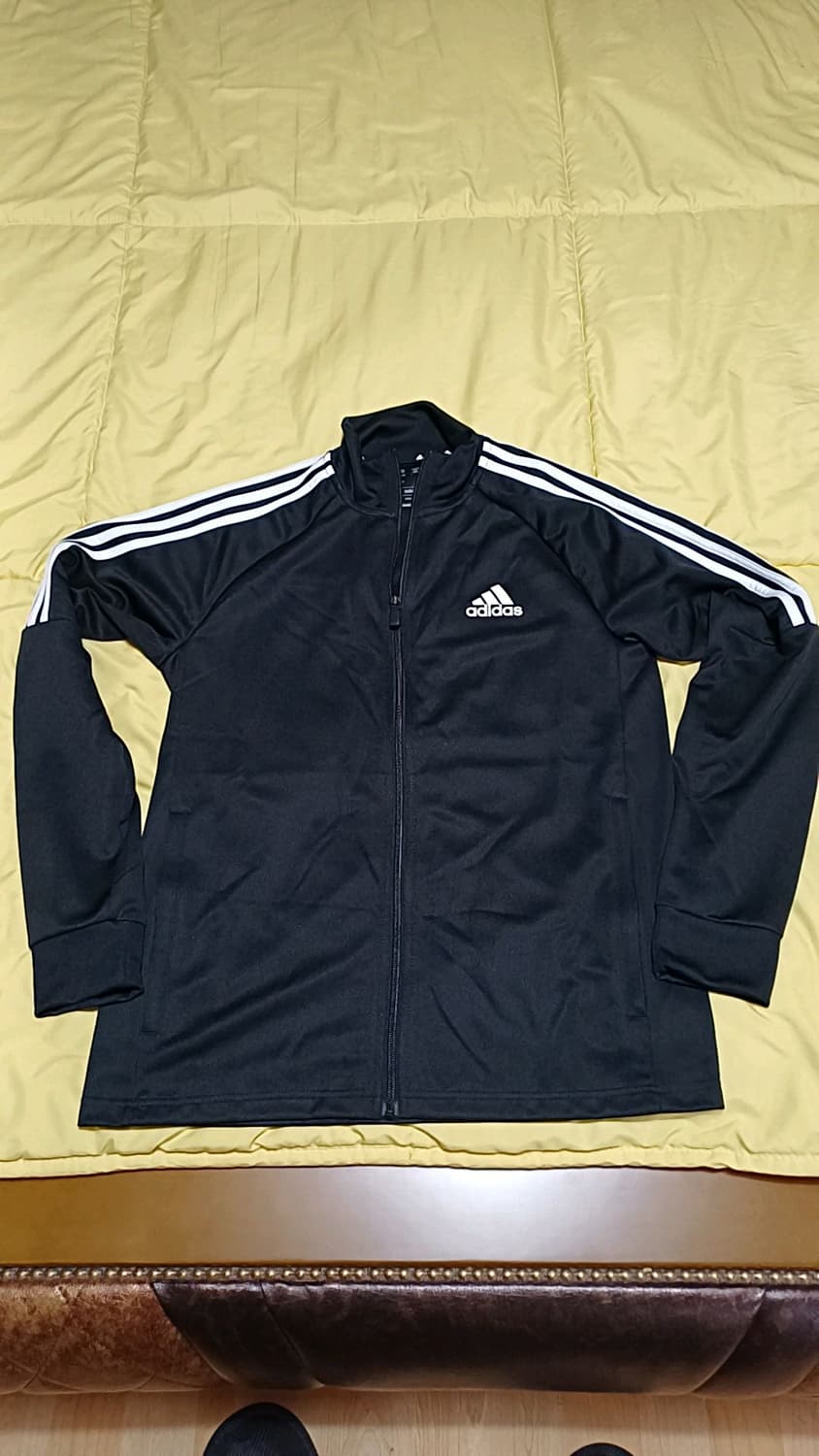 아디다스 얇은저지 실측95 가슴50 기장67 상품이미지1