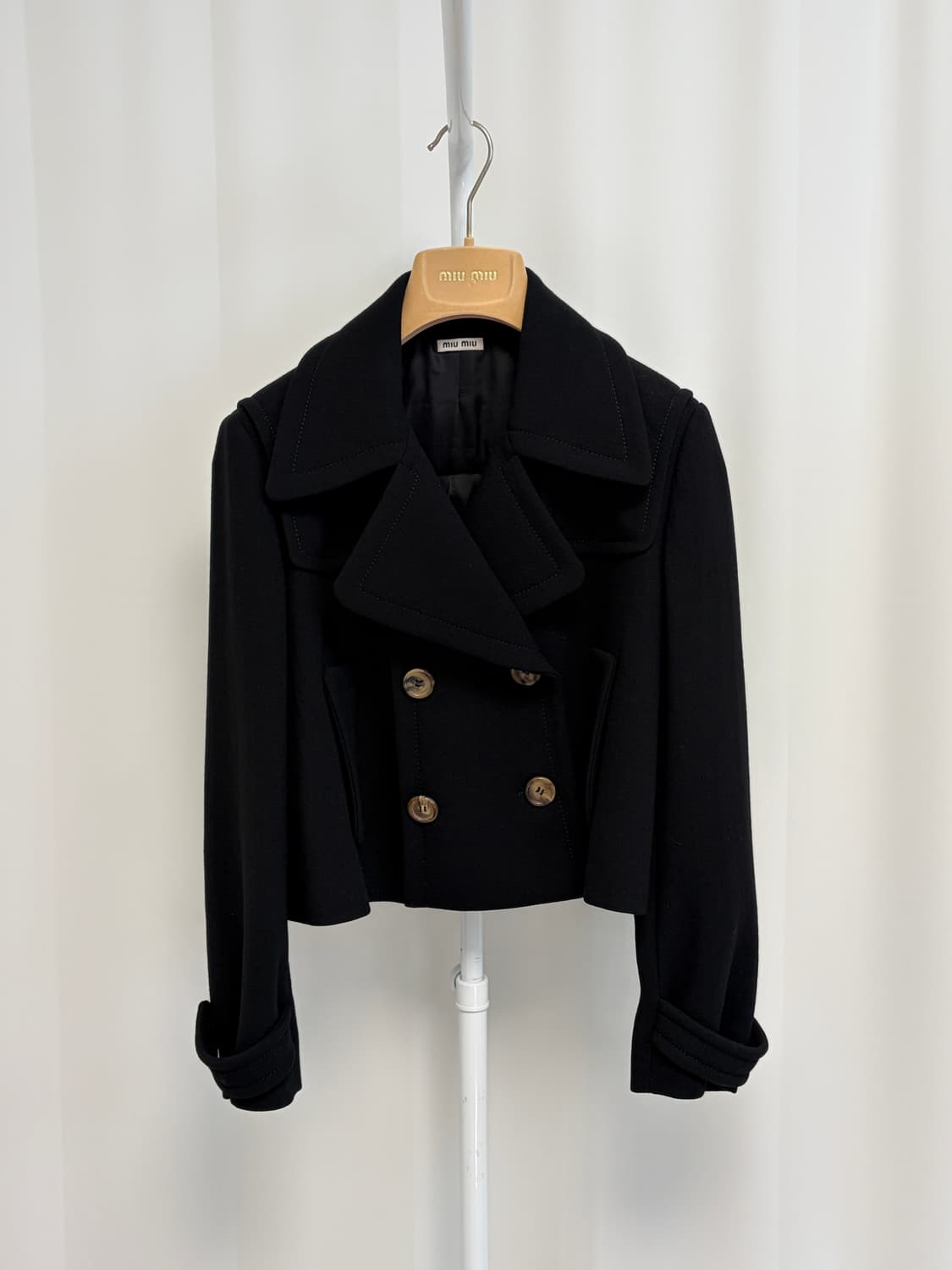 정품 미우미우 블랙 크롭 자켓 40사이즈 상품이미지6