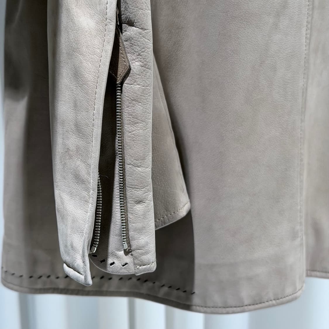 (A+/50) / 에르메스 25FW 스웨이드 카프스킨 블루종 자켓 상품이미지6