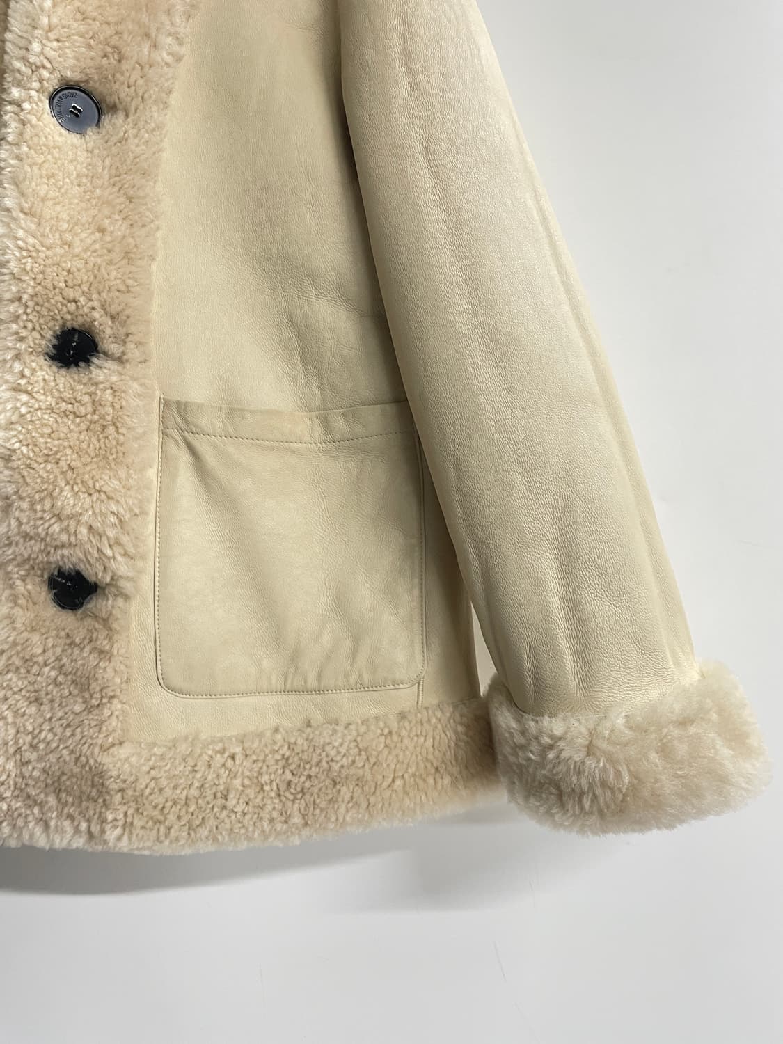 자딕앤볼테르 리버서블 무스탕(베이지) 상품이미지6